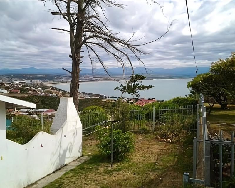 5 Bedroom Property for Sale in Da Nova Western Cape